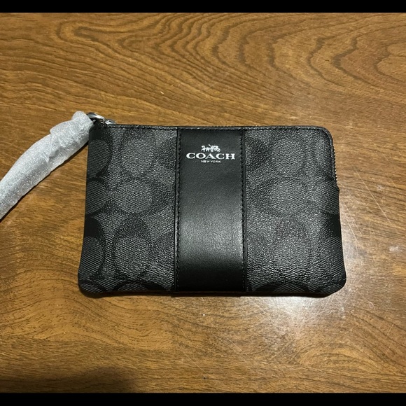 Authentic Coach wristlet - Picture 2 of 2